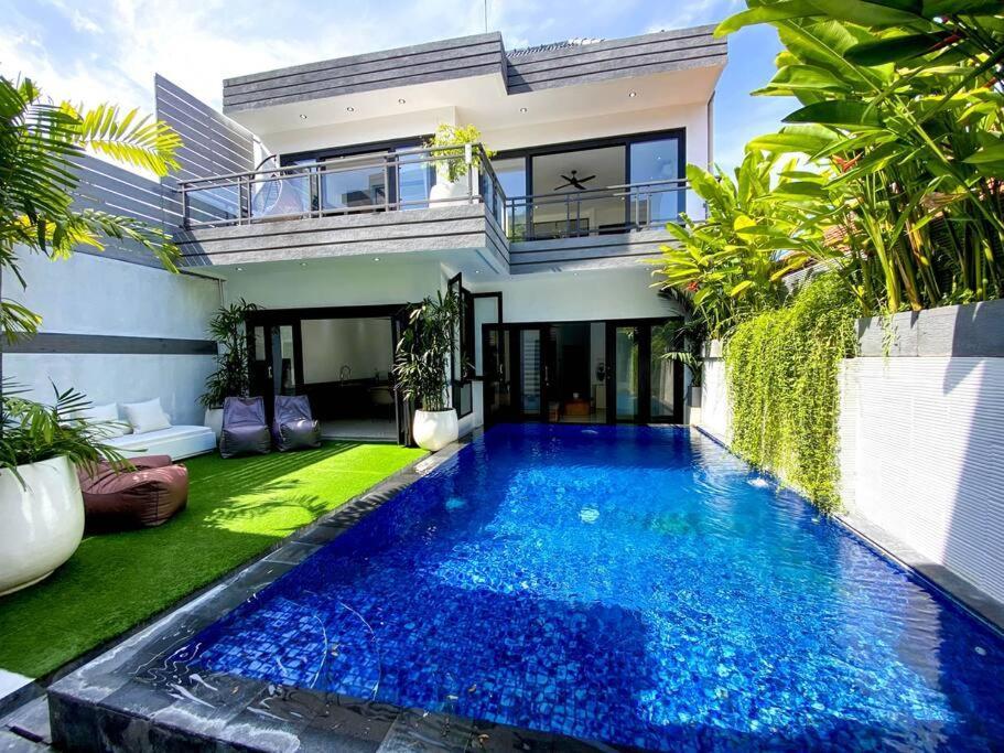 Nika Indi - 2 Bedroom Villa With Pool At Sanur Beach Exteriér fotografie